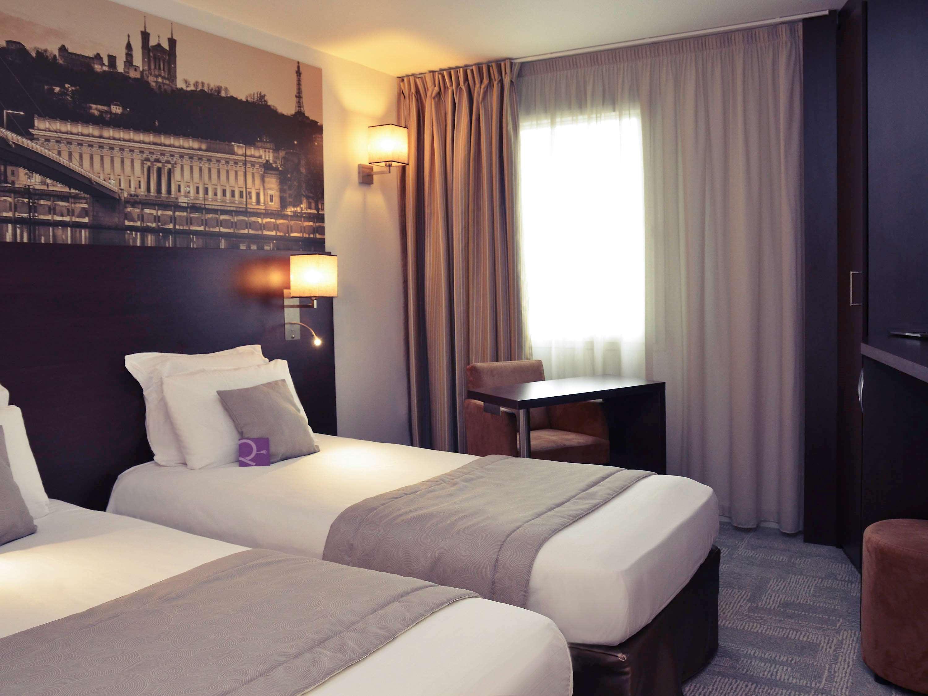 Mercure Lyon Est Chaponnay Zewnętrze zdjęcie