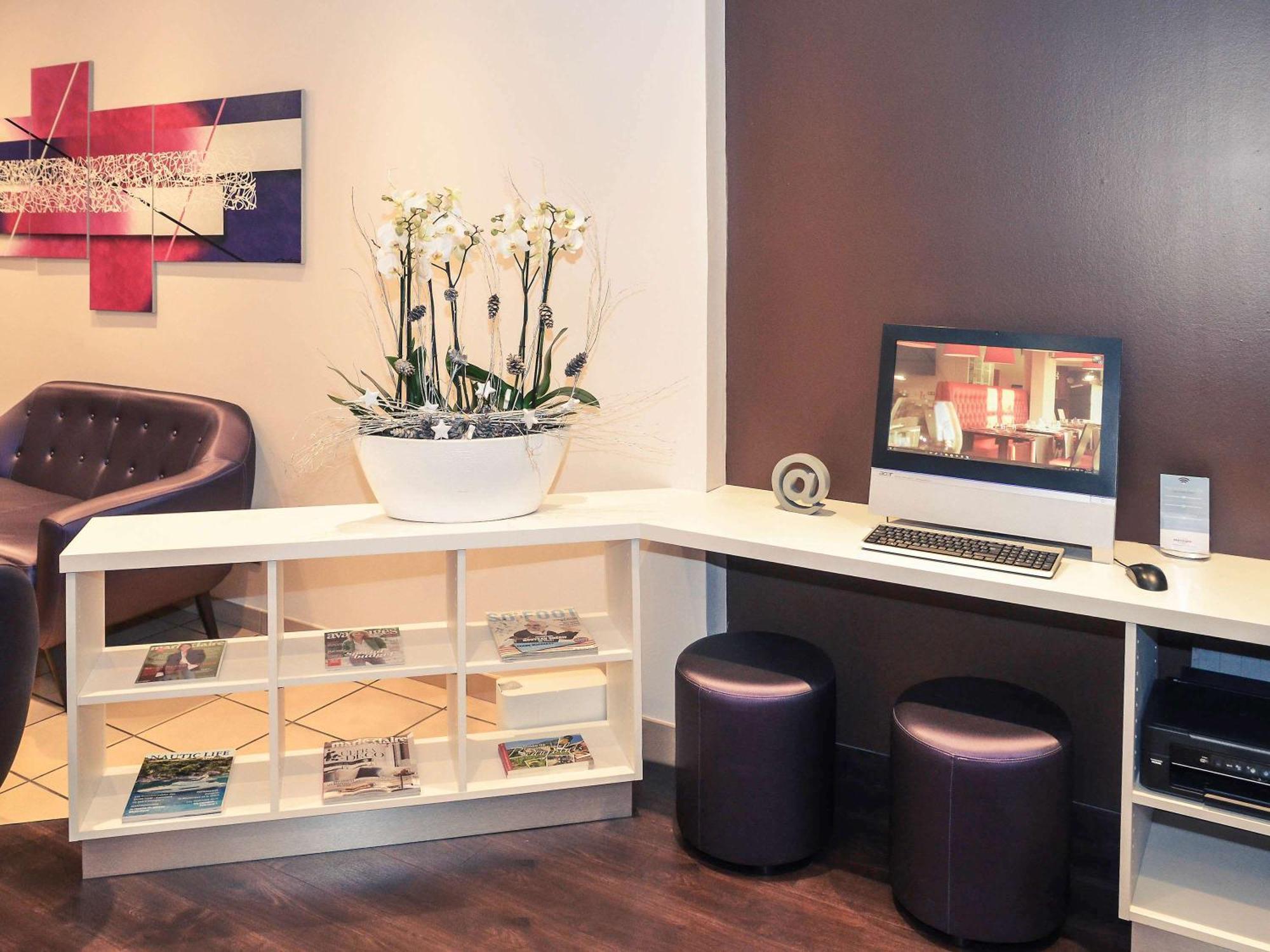 Mercure Lyon Est Chaponnay Zewnętrze zdjęcie