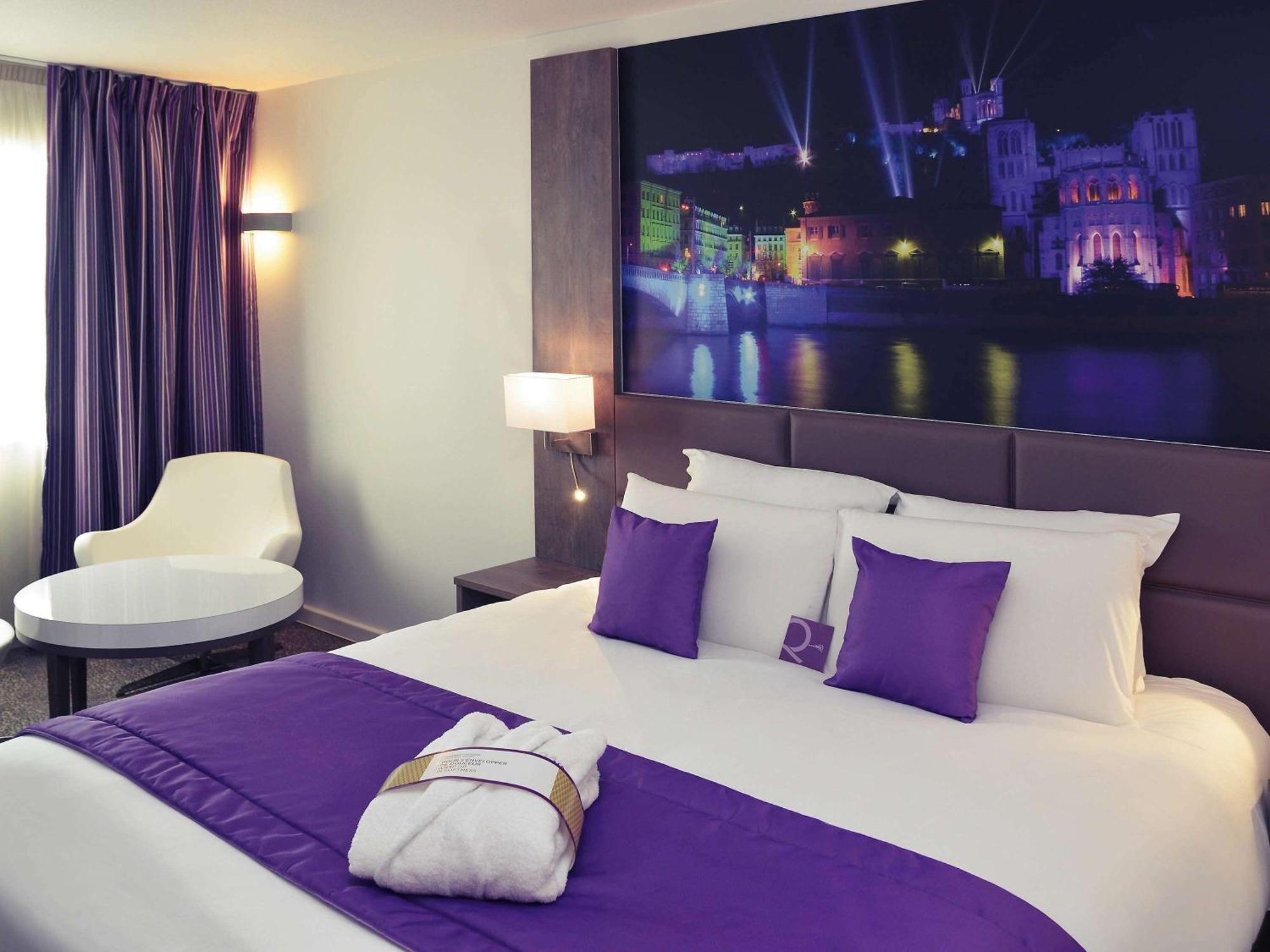 Mercure Lyon Est Chaponnay Zewnętrze zdjęcie