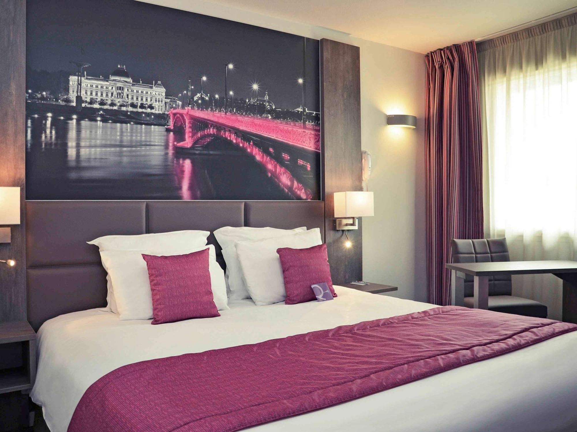 Mercure Lyon Est Chaponnay Zewnętrze zdjęcie