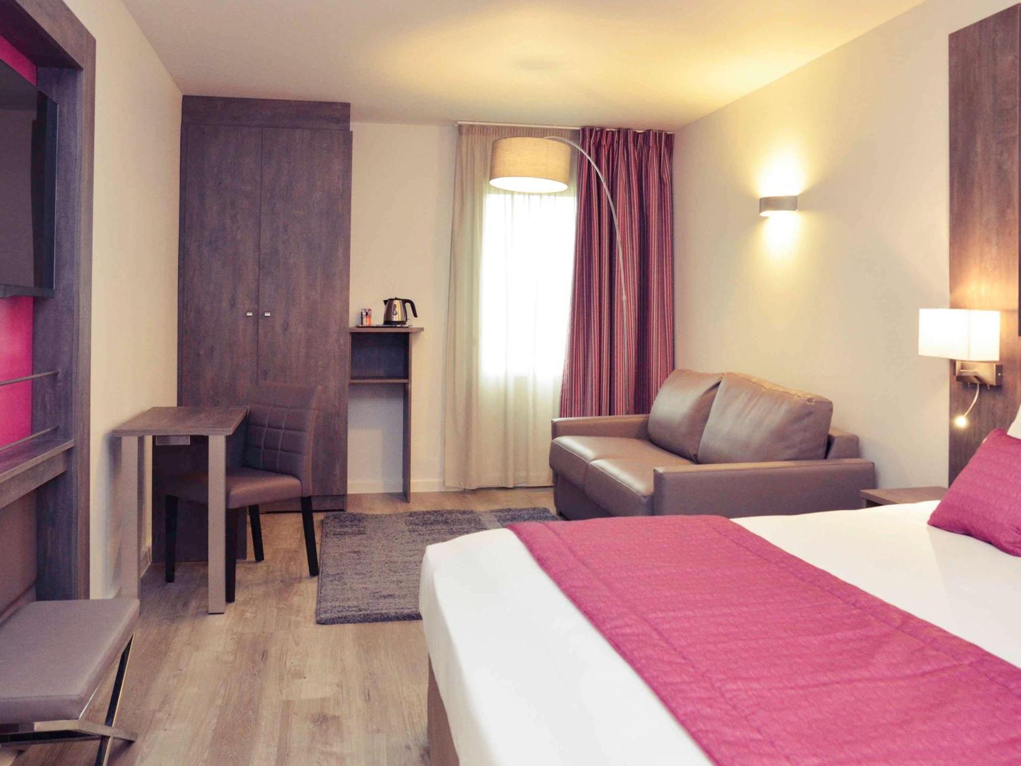 Mercure Lyon Est Chaponnay Zewnętrze zdjęcie