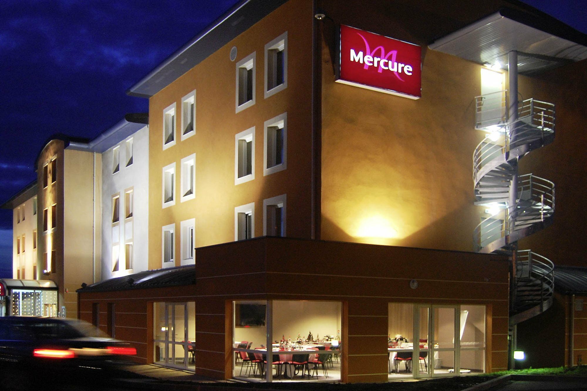Mercure Lyon Est Chaponnay Zewnętrze zdjęcie